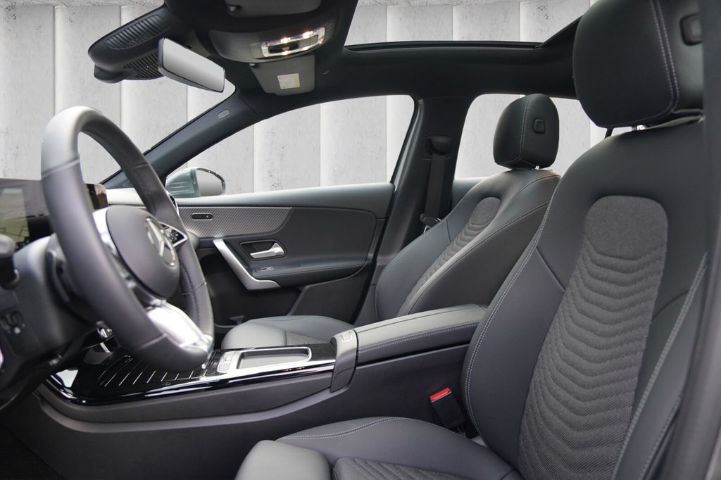 Mercedes-Benz A 250 2024