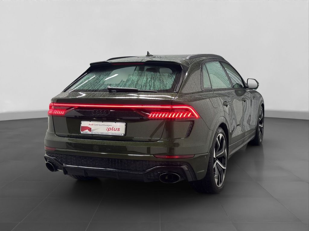 Audi RSQ8 2024