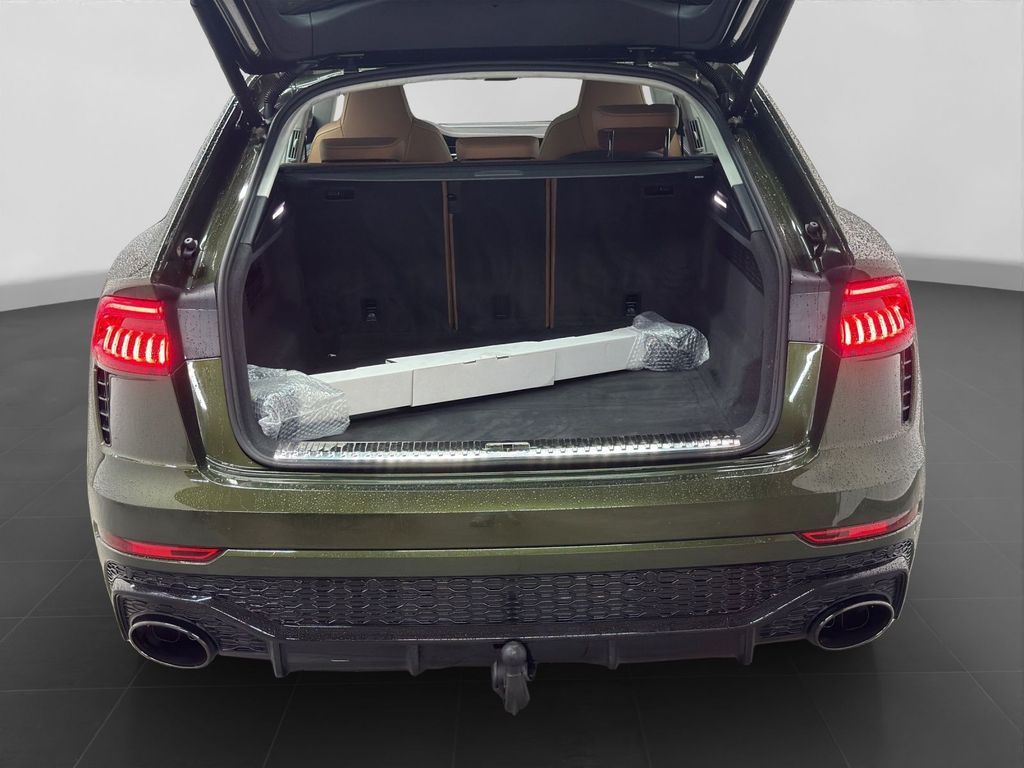 Audi RSQ8 2024