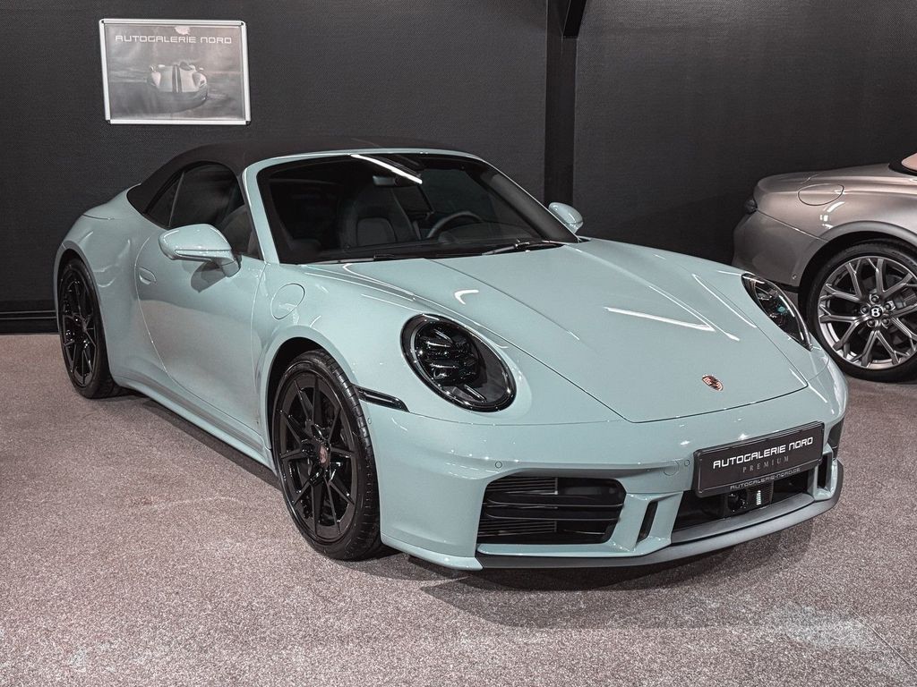 Porsche 992 2025