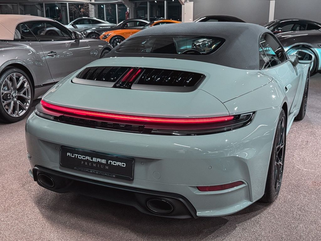 Porsche 992 2025