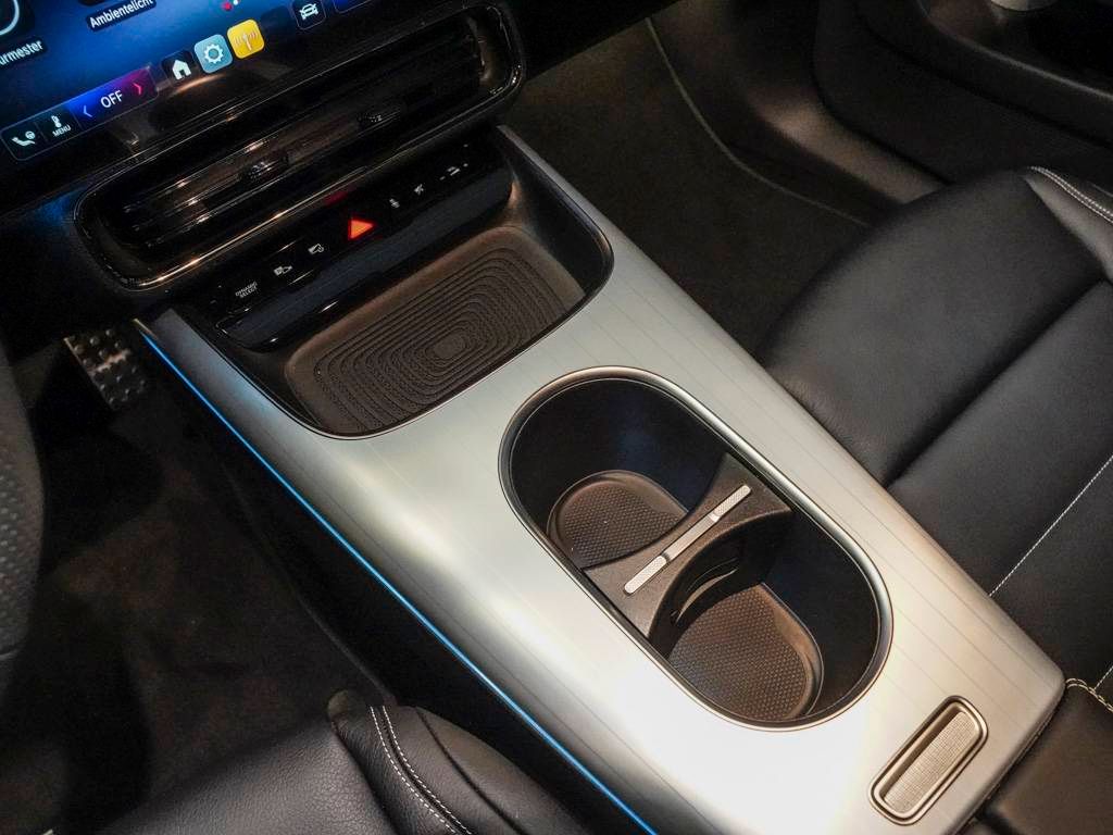 Mercedes-Benz CLA 350 2025