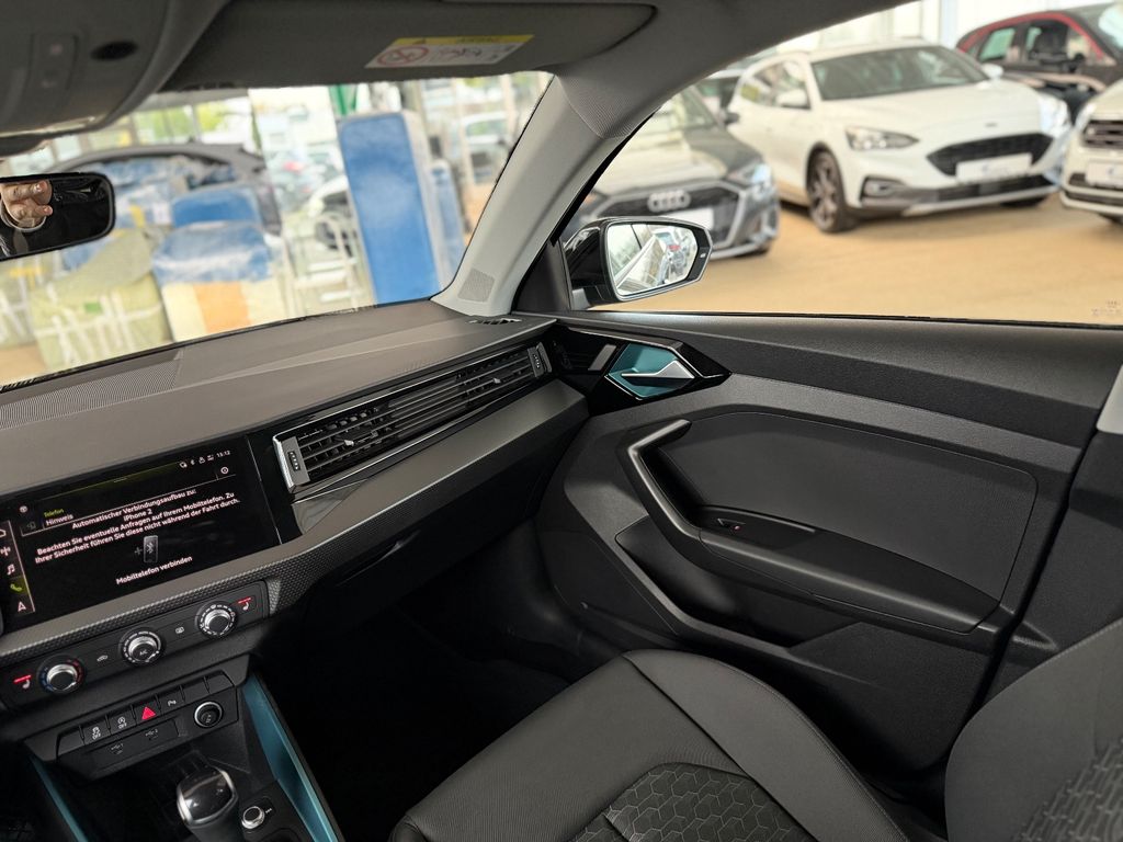 Audi A1 2023