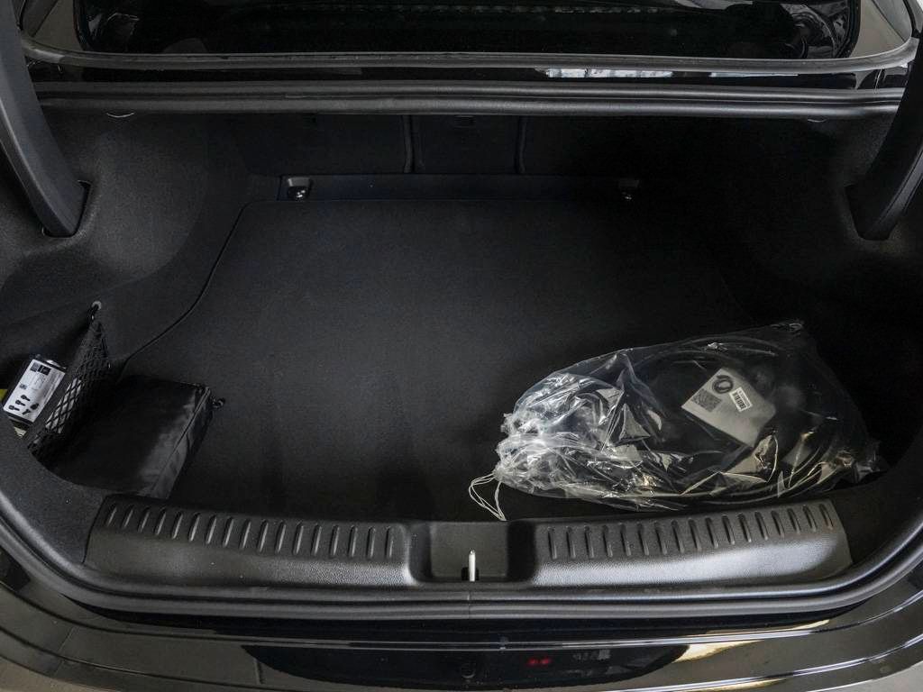 Mercedes-Benz CLA 350 2025