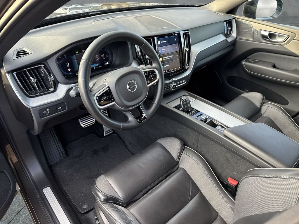 Volvo XC60 2021
