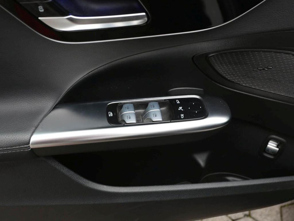 Mercedes-Benz C 200 2023