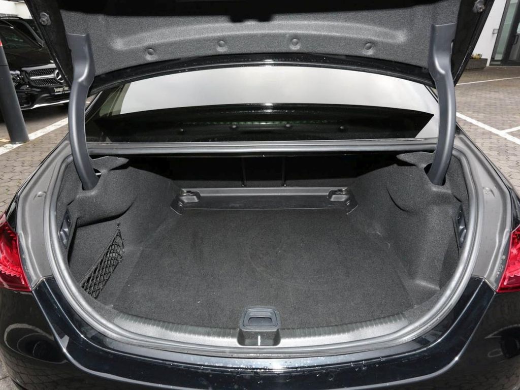 Mercedes-Benz C 200 2023