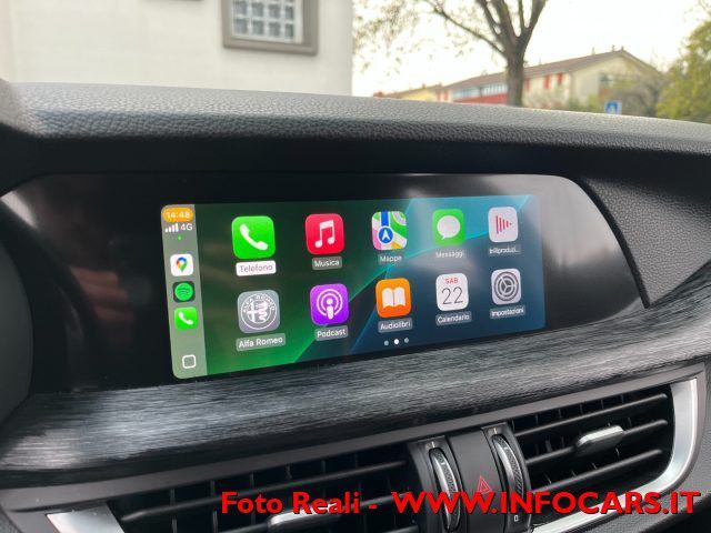 Alfa Romeo Stelvio 2021