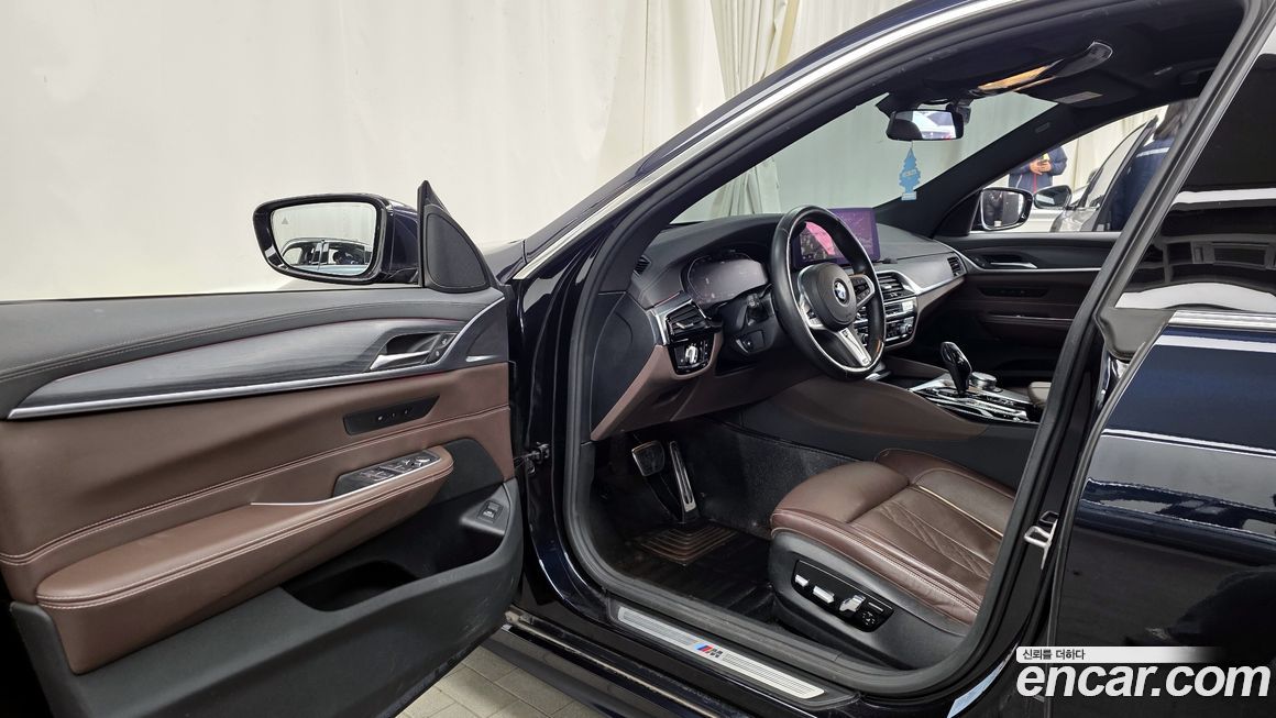 BMW Gran Turismo 2022