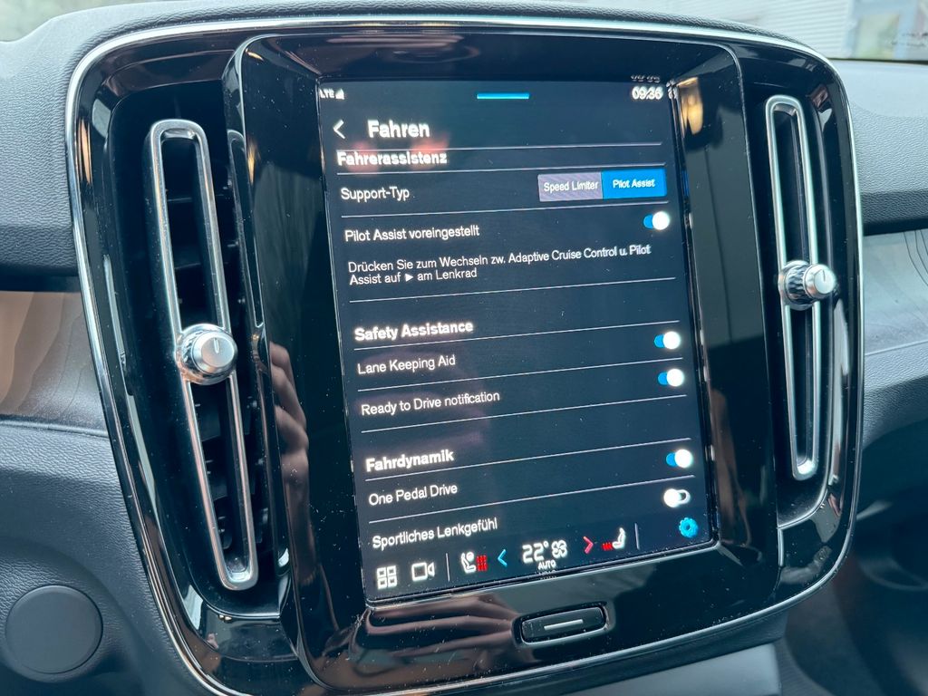 Volvo C40 2022