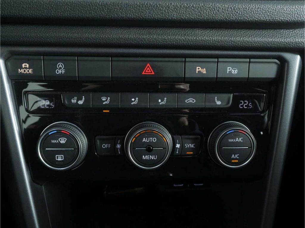 Volkswagen T-Roc 2021