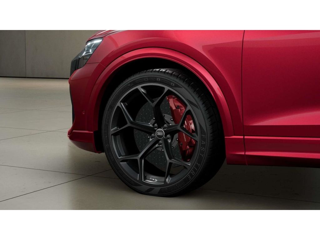 Audi RSQ8 2024