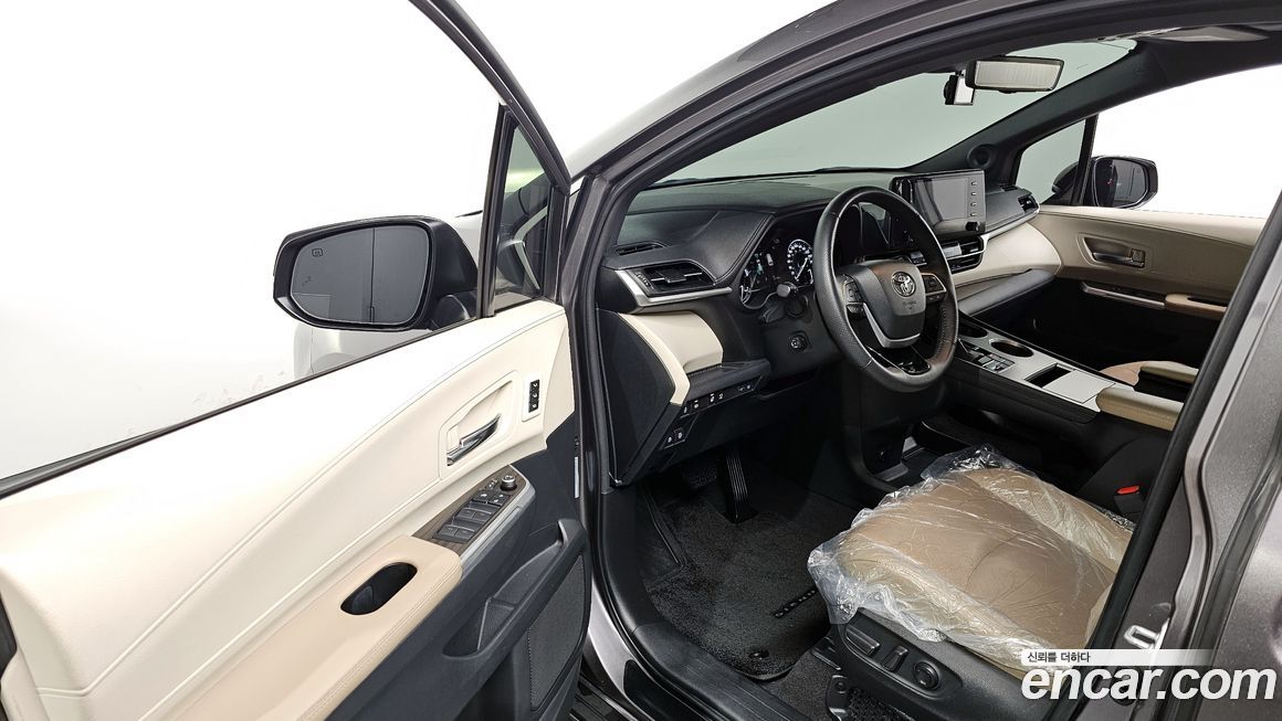 Toyota Sienna 2023
