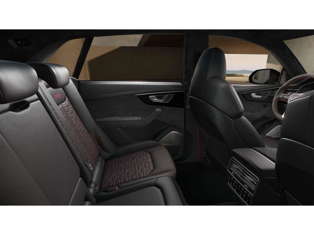 Audi RSQ8 2024