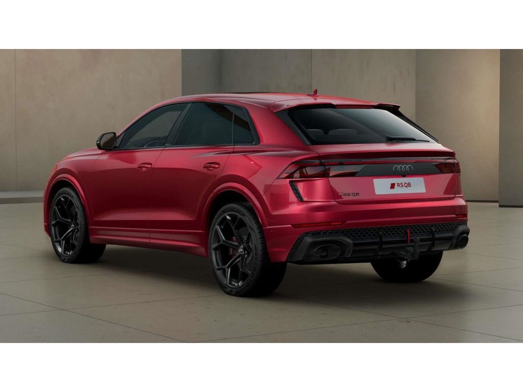 Audi RSQ8 2024
