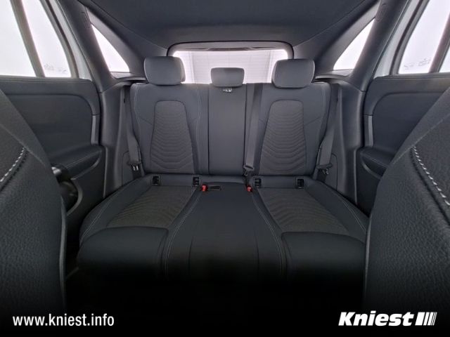 Mercedes-Benz GLA 200 2024