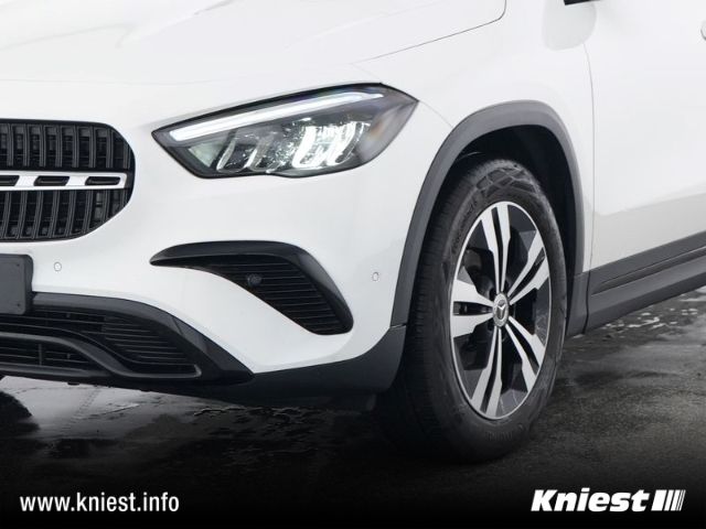 Mercedes-Benz GLA 200 2024