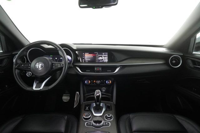 Alfa Romeo Stelvio 2023