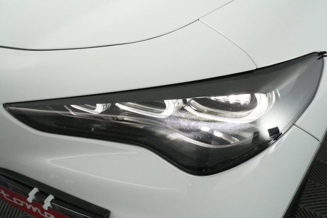 Alfa Romeo Stelvio 2023