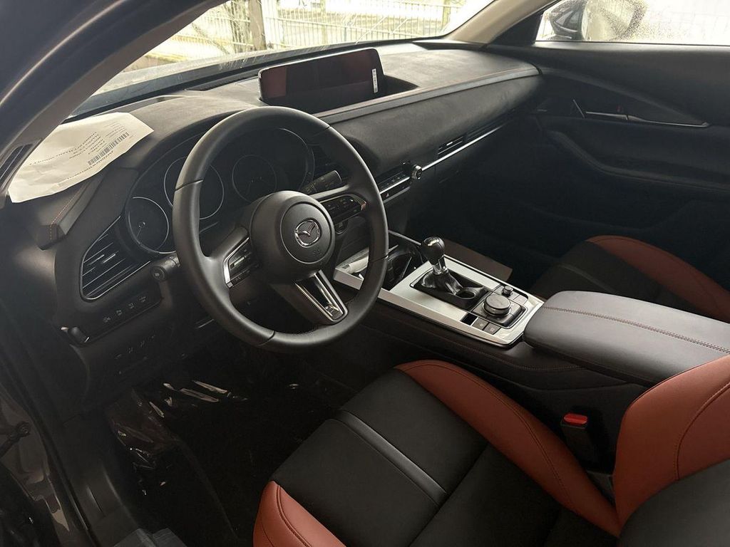 Mazda CX-30 2025
