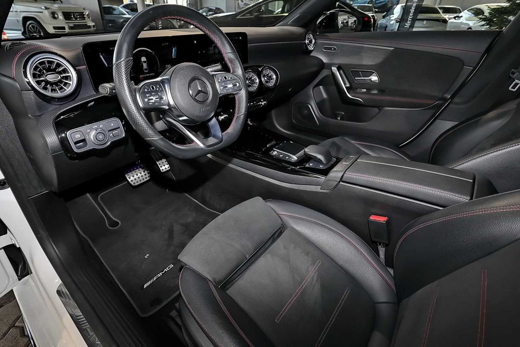 Mercedes-Benz CLA 45 AMG 2022