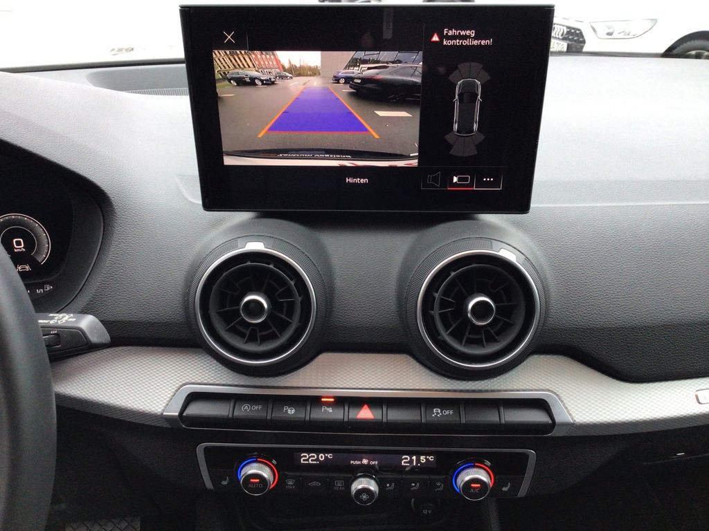 Audi Q2 2024