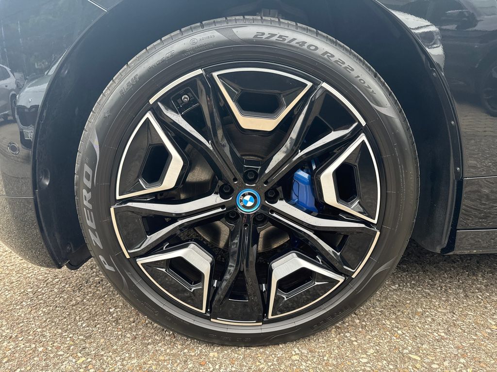 BMW iX 2023