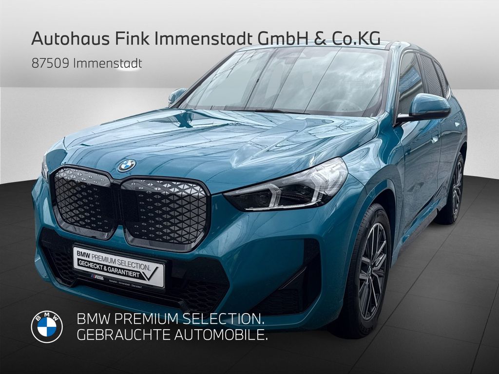 BMW iX1 2023