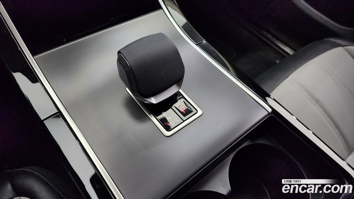 Land Rover Range Rover Evoque 2024