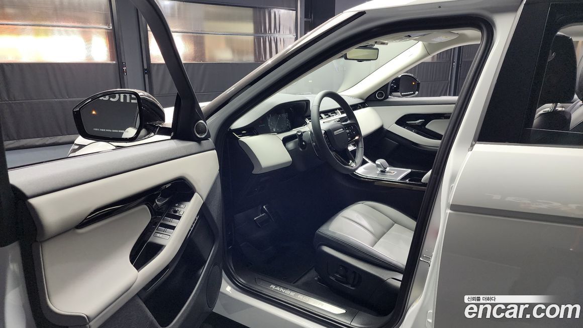 Land Rover Range Rover Evoque 2024