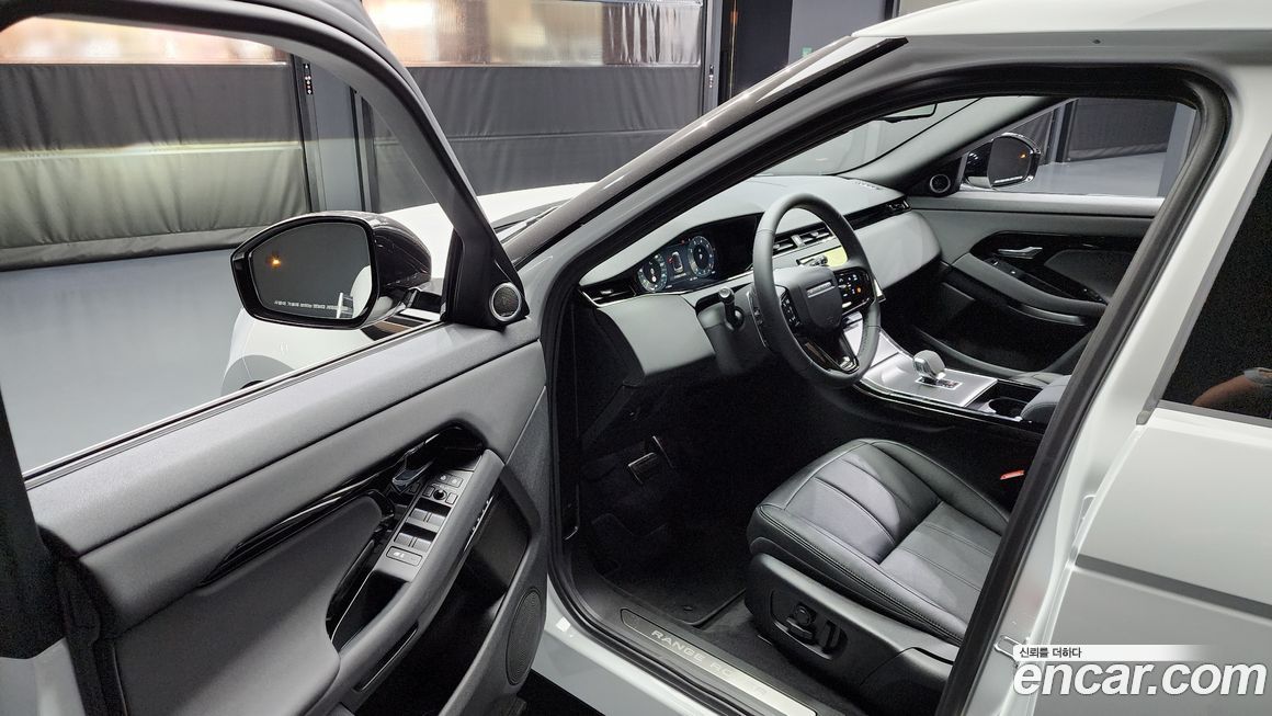 Land Rover Range Rover Evoque 2024