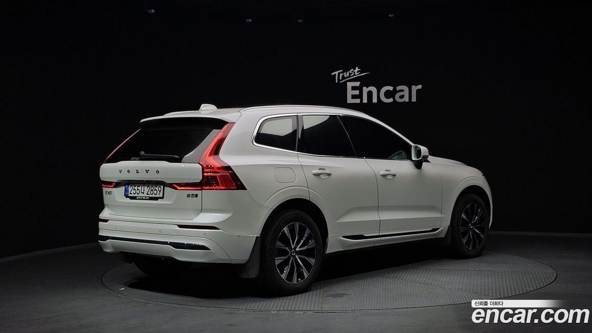 Volvo XC60 2024