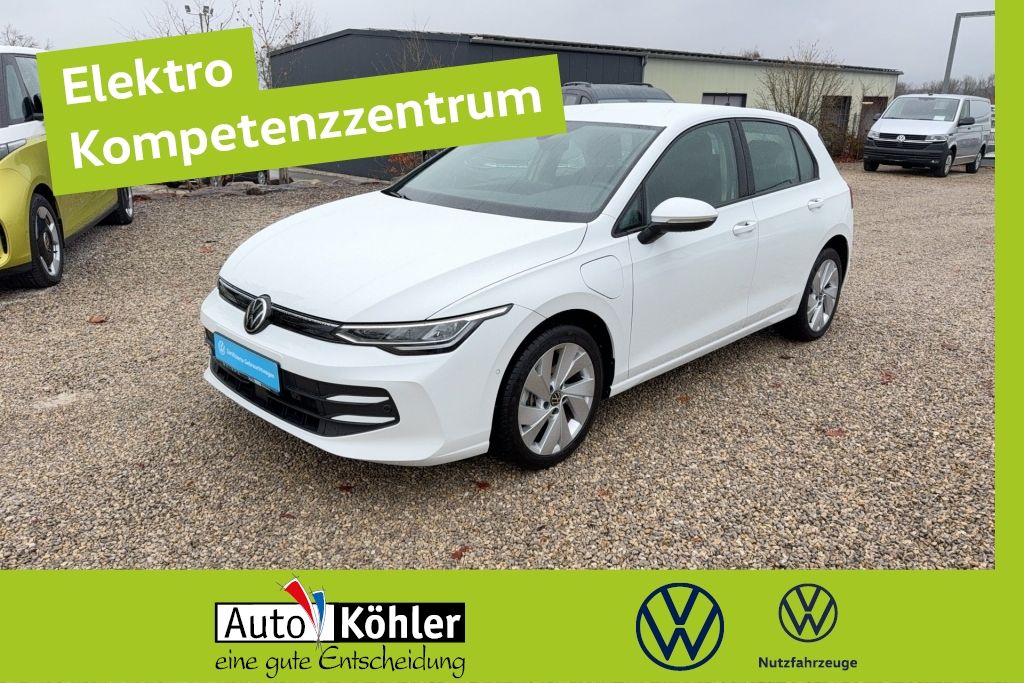 Volkswagen Golf 2025