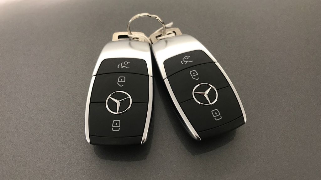 Mercedes-Benz GLB 250 2021