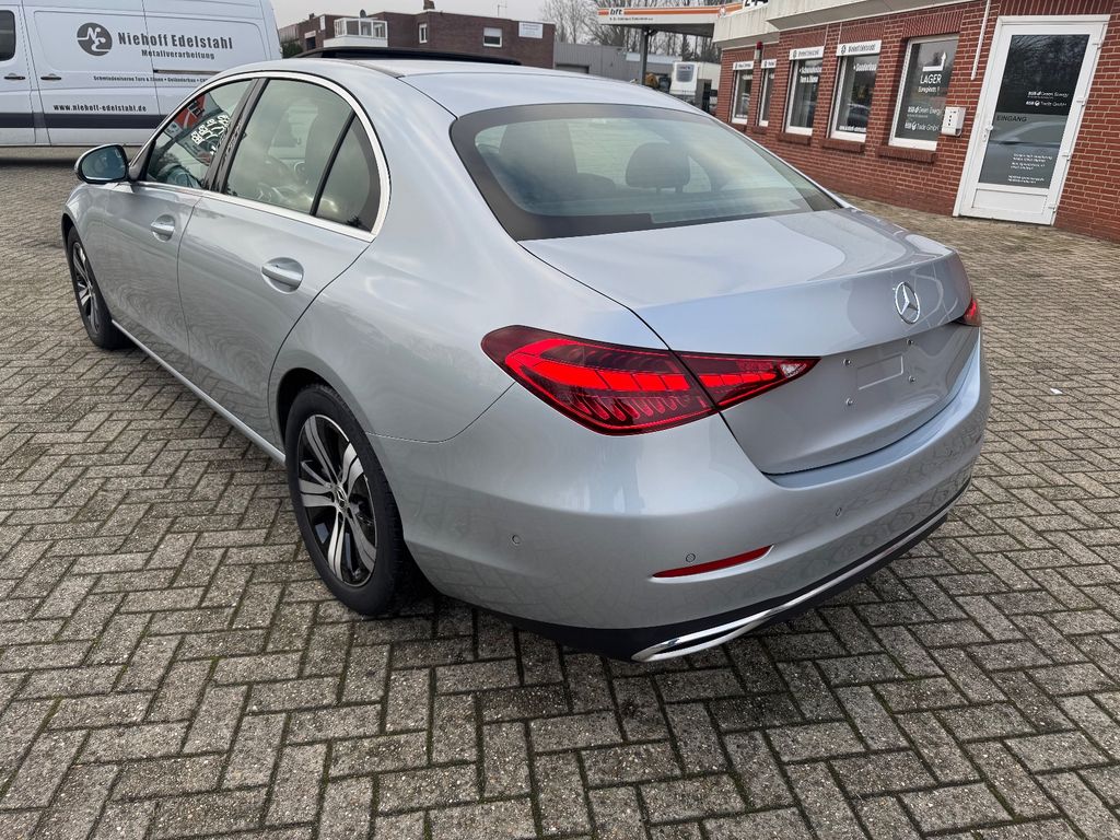 Mercedes-Benz C 200 2024