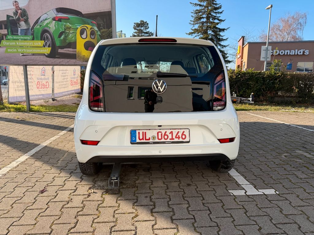 Volkswagen up! 2021