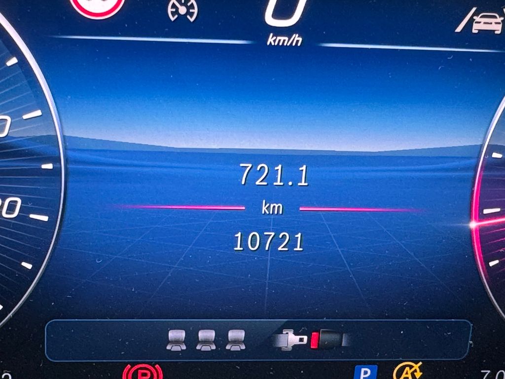 Mercedes-Benz C 200 2024