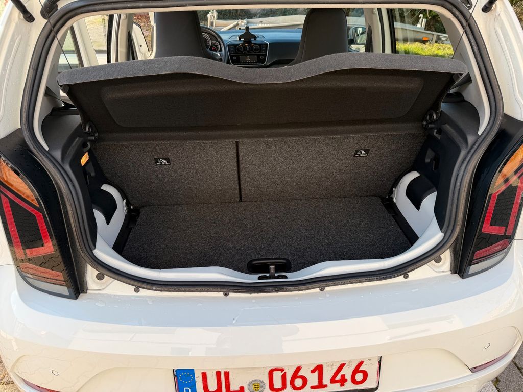 Volkswagen up! 2021