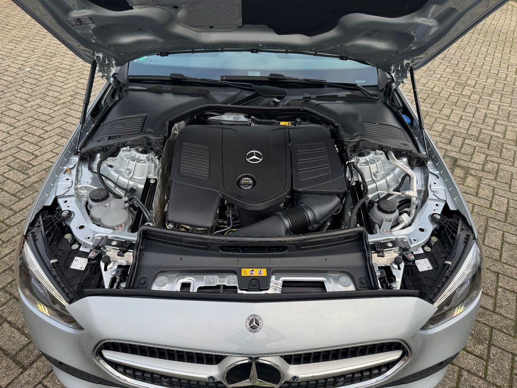Mercedes-Benz C 200 2024