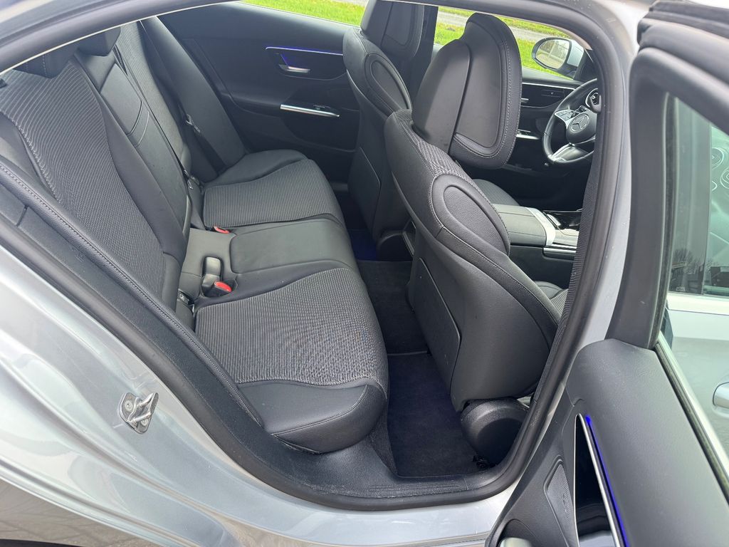 Mercedes-Benz C 200 2024