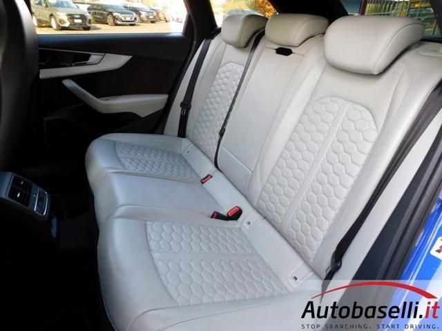 Audi A4 2021