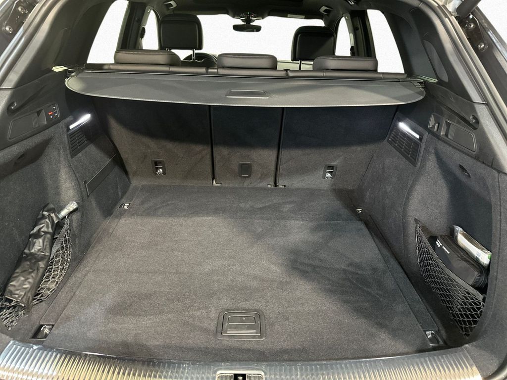 Audi SQ5 2022