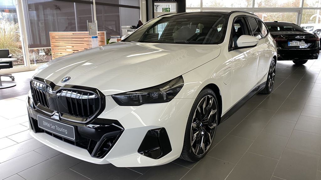 BMW 550