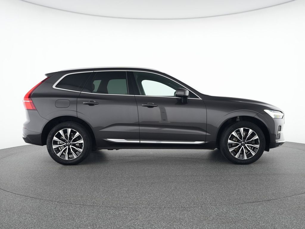 Volvo XC60 2022