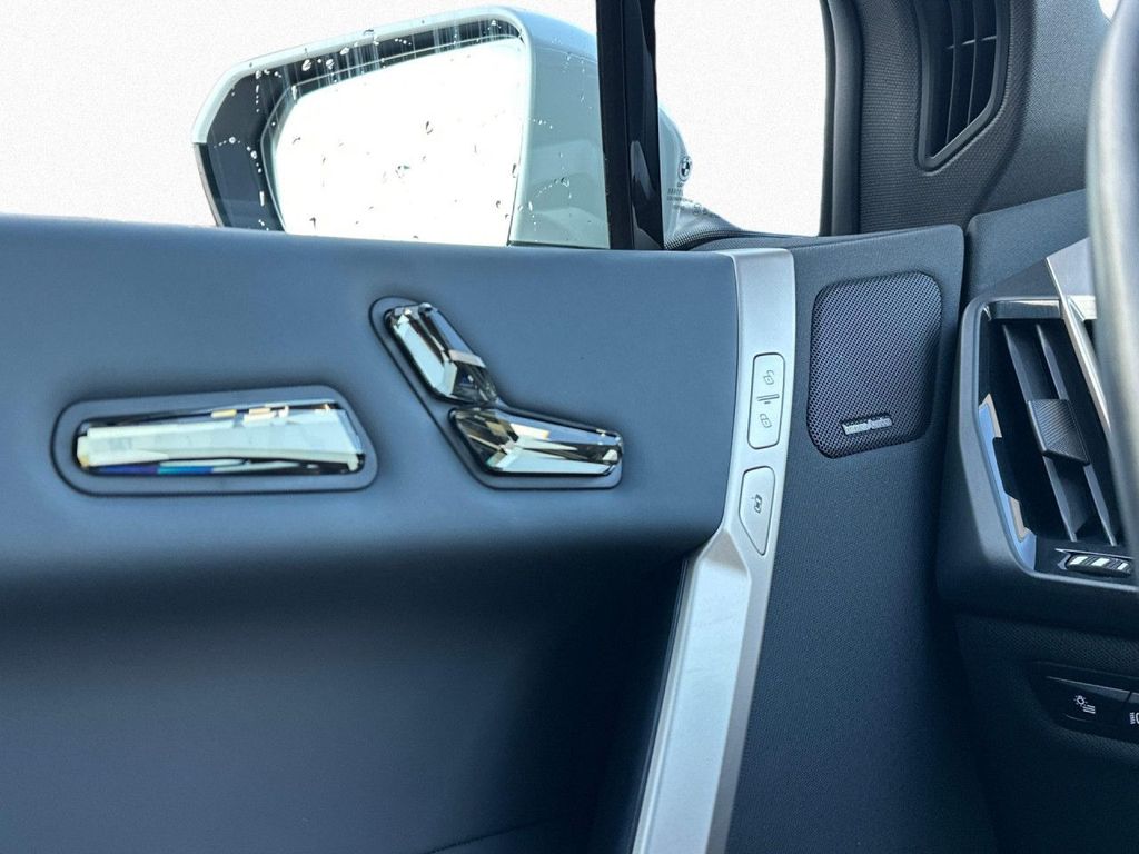 BMW iX 2023