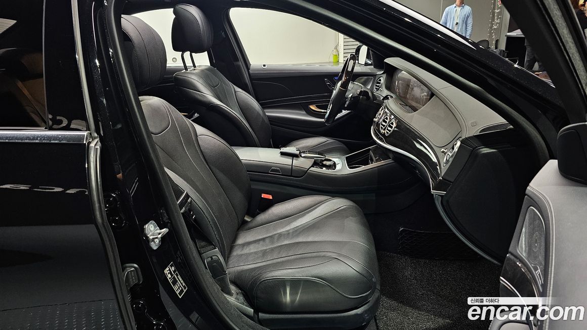 Mercedes-Benz S-Class 2019