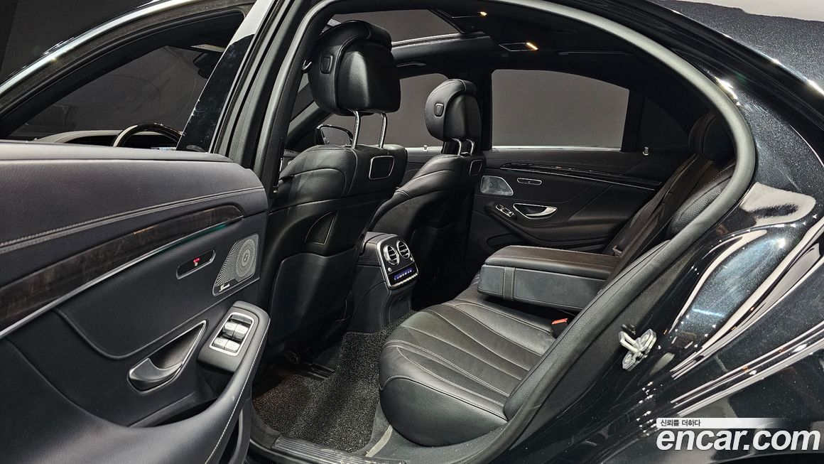 Mercedes-Benz S-Class 2019