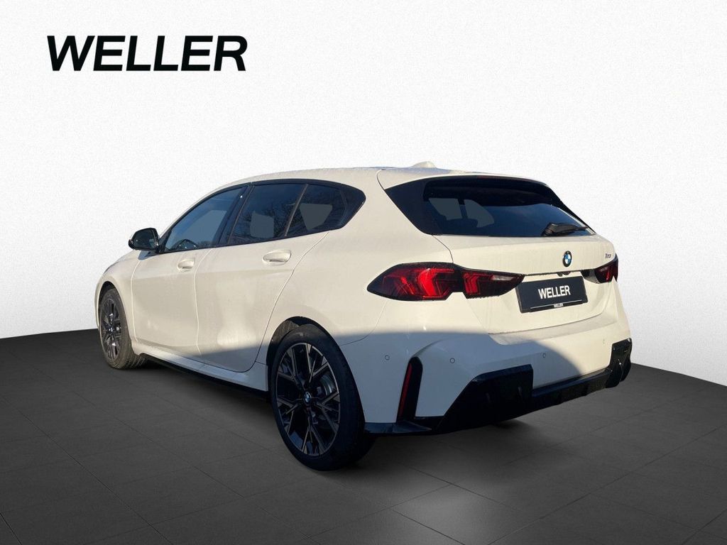 BMW 123