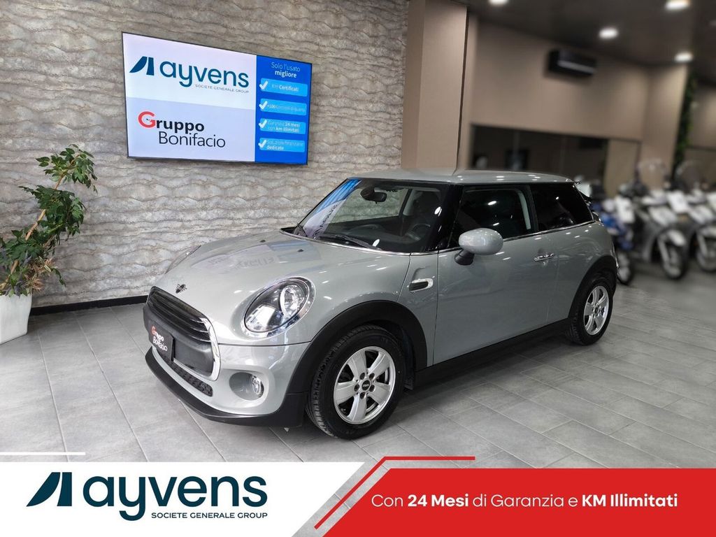MINI ONE 2020