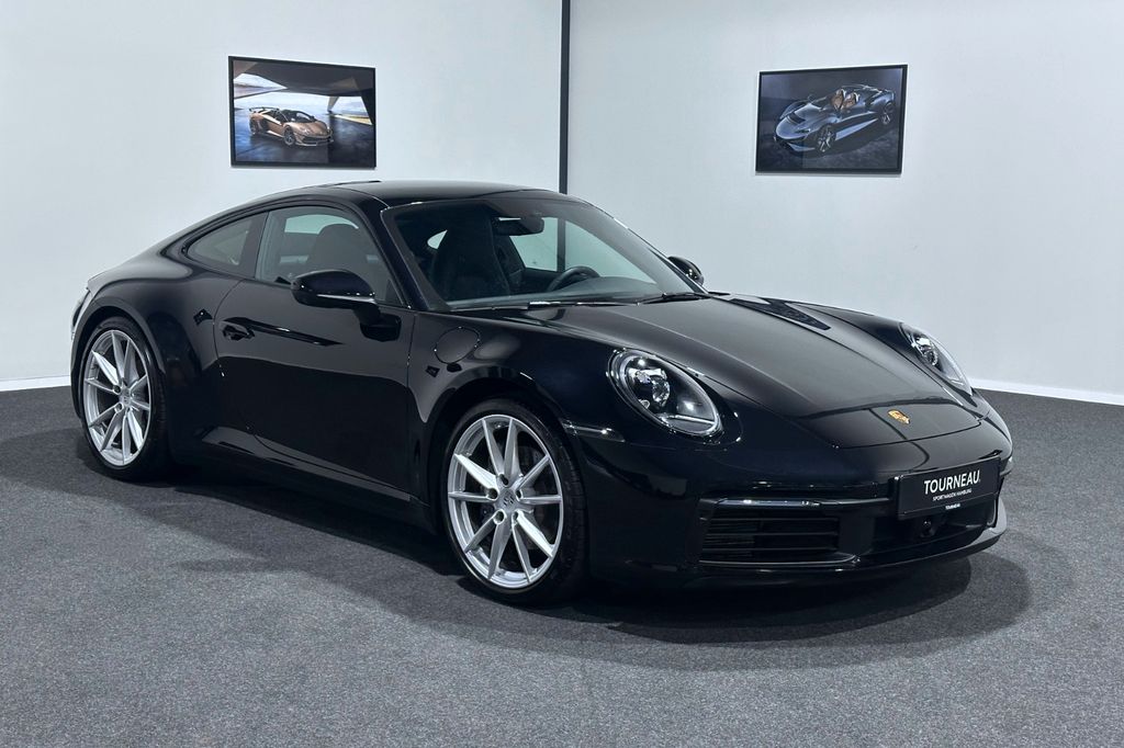 Porsche 992 2023